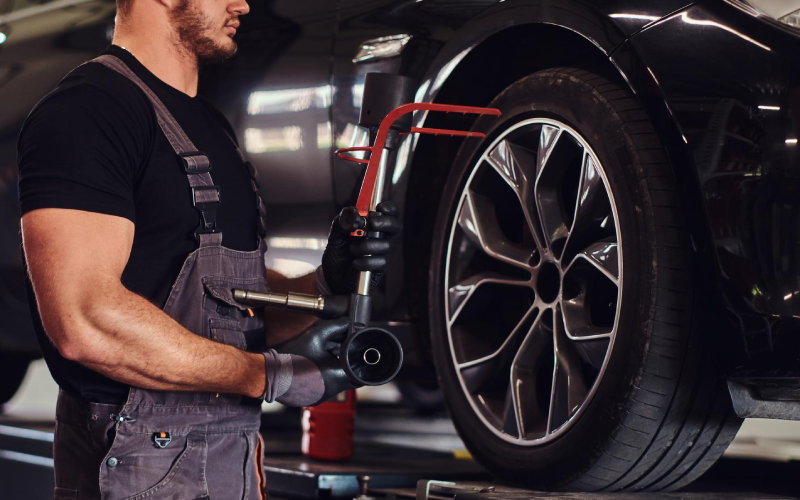 Tyres & Wheel Alignments